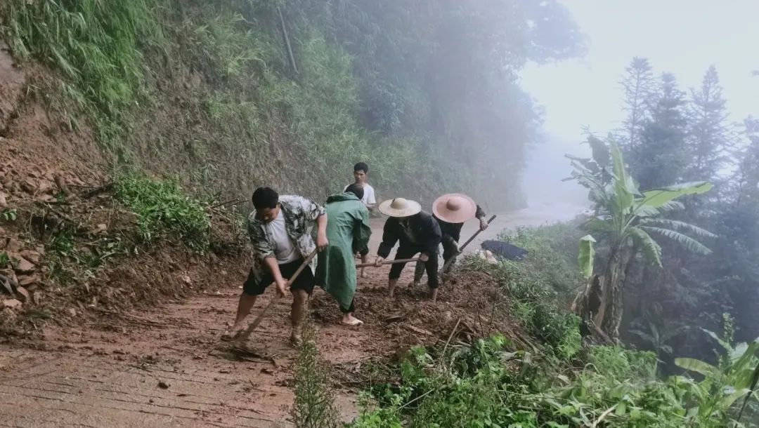 三猛乡领导引领地方发展新征程